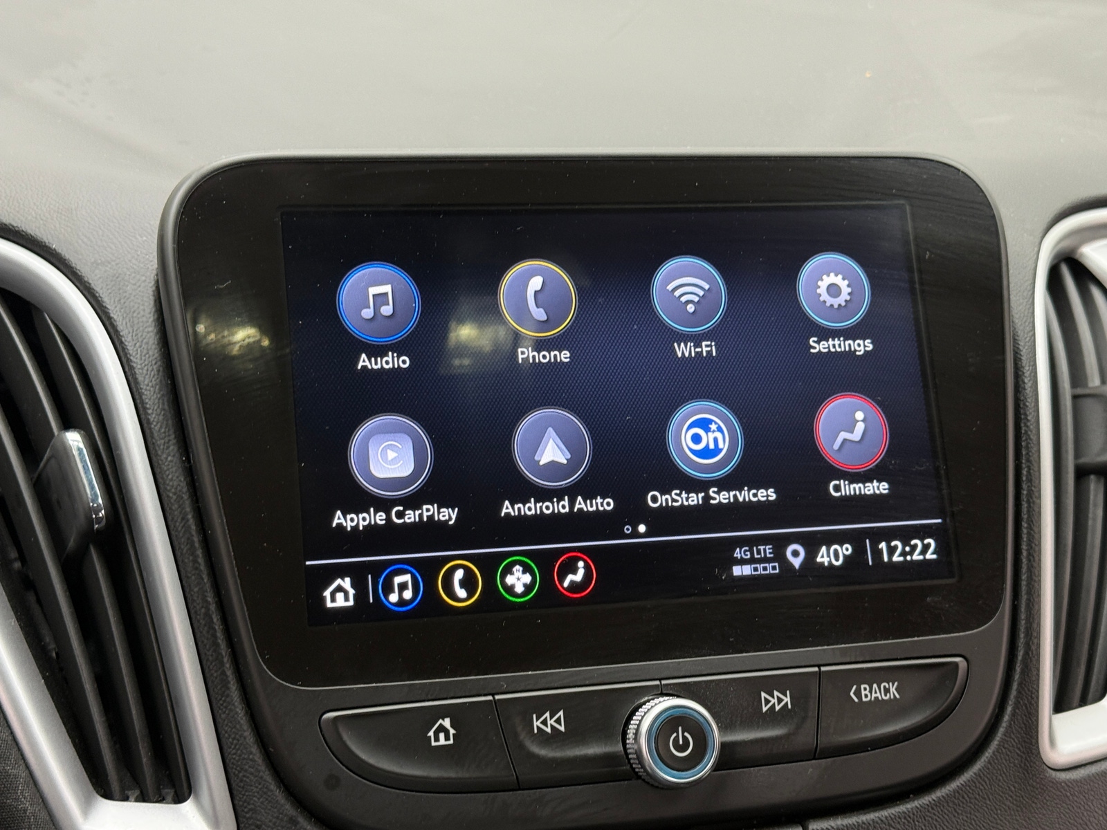 Thumbnail: 2024 Chevrolet Malibu - 4