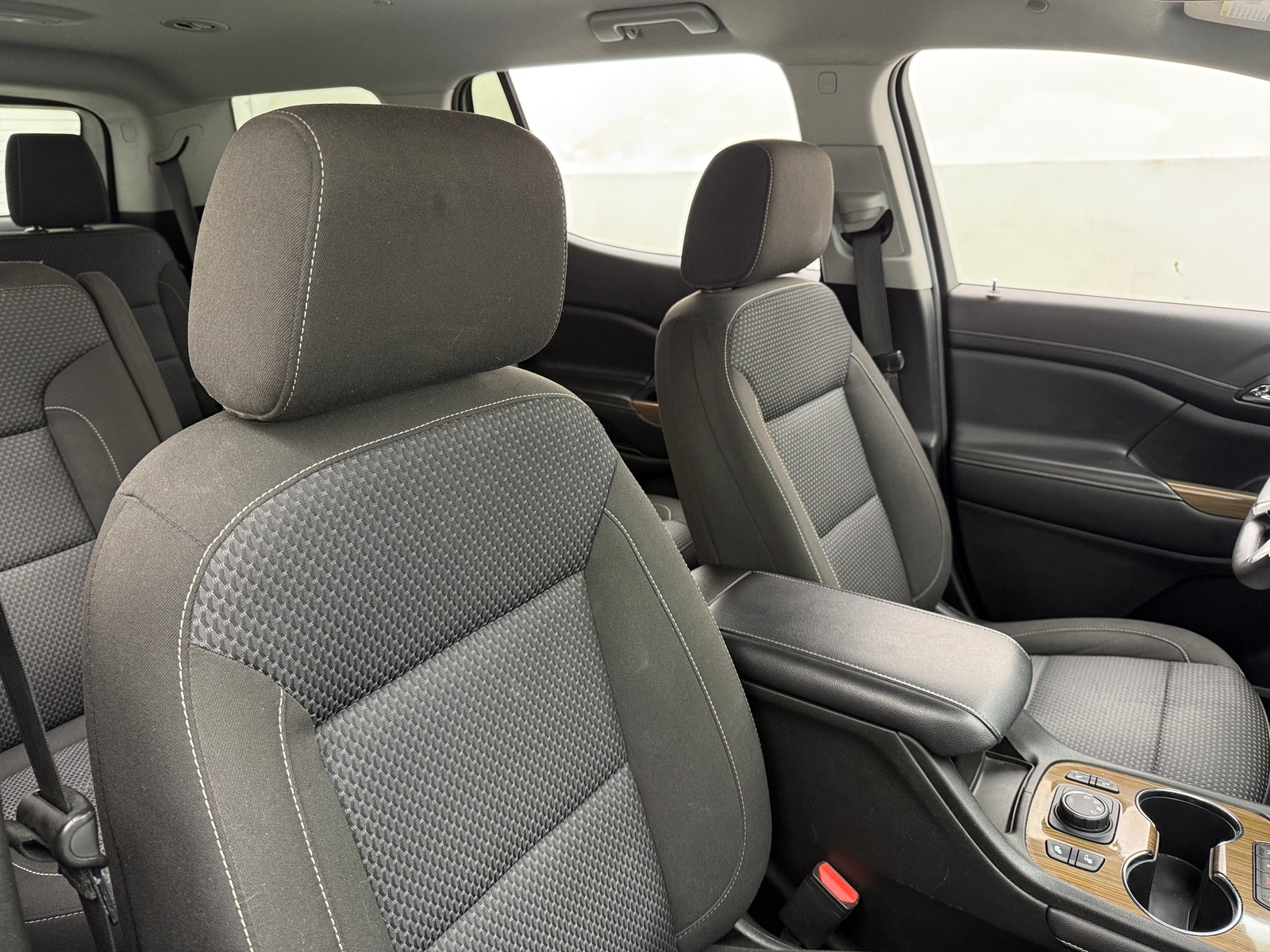 Thumbnail: 2021 GMC Acadia - 2