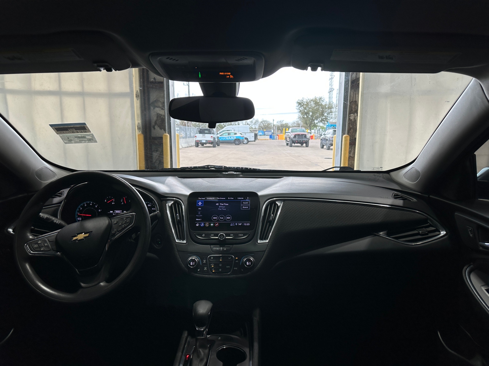 Thumbnail: 2021 Chevrolet Malibu - 3