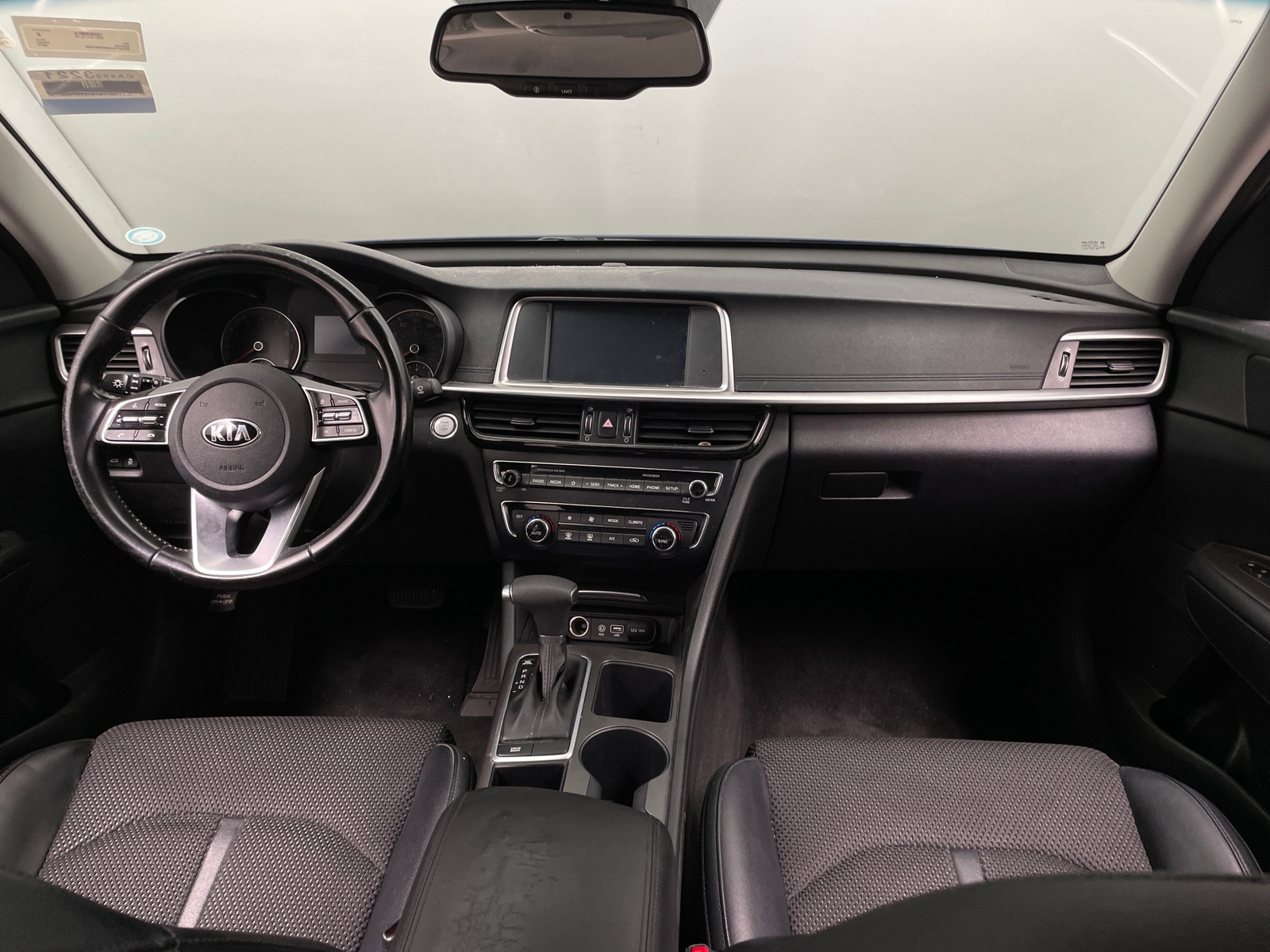 Thumbnail: 2019 Kia Optima - 2