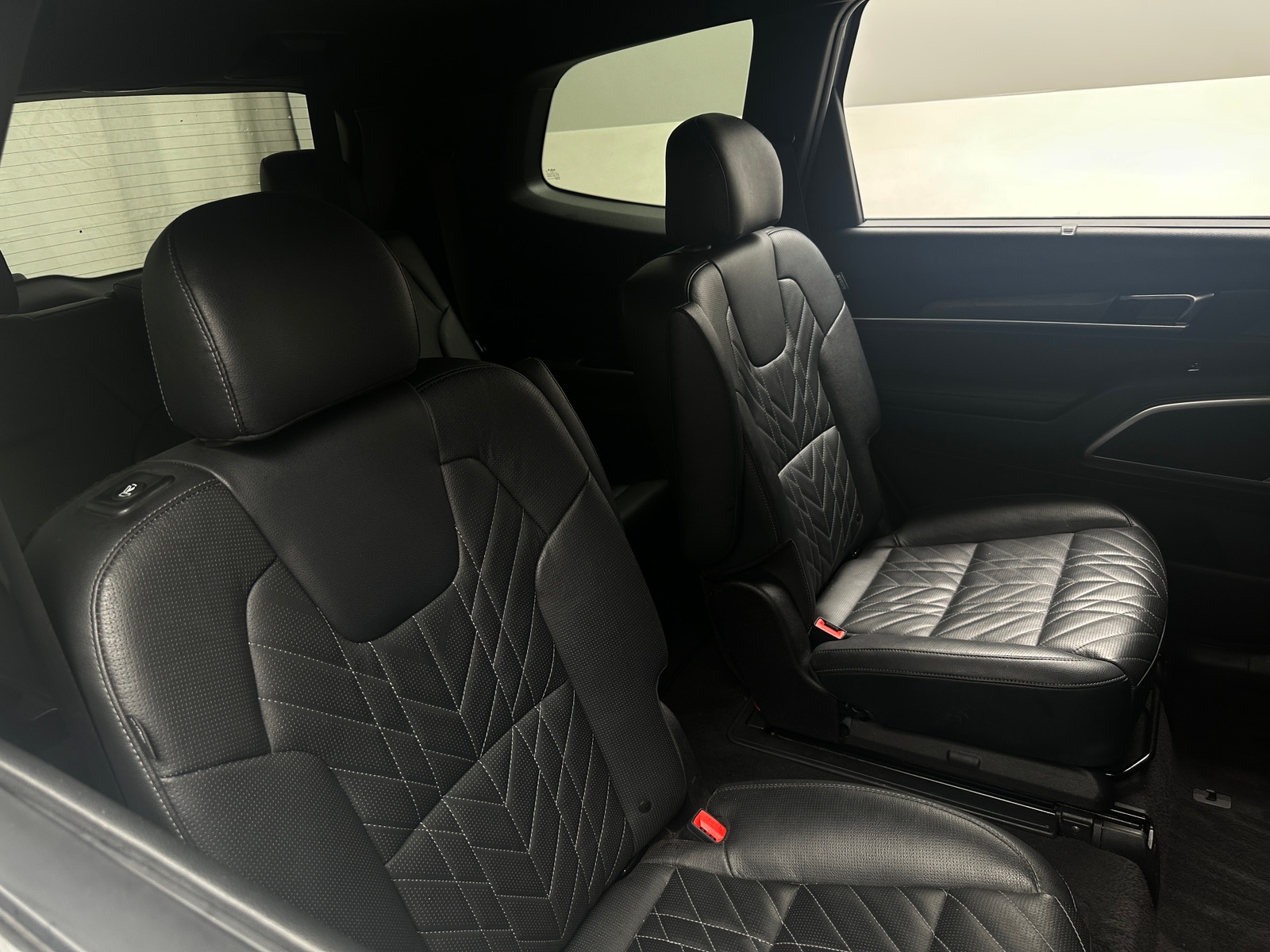 Thumbnail: 2023 Kia Telluride - 5