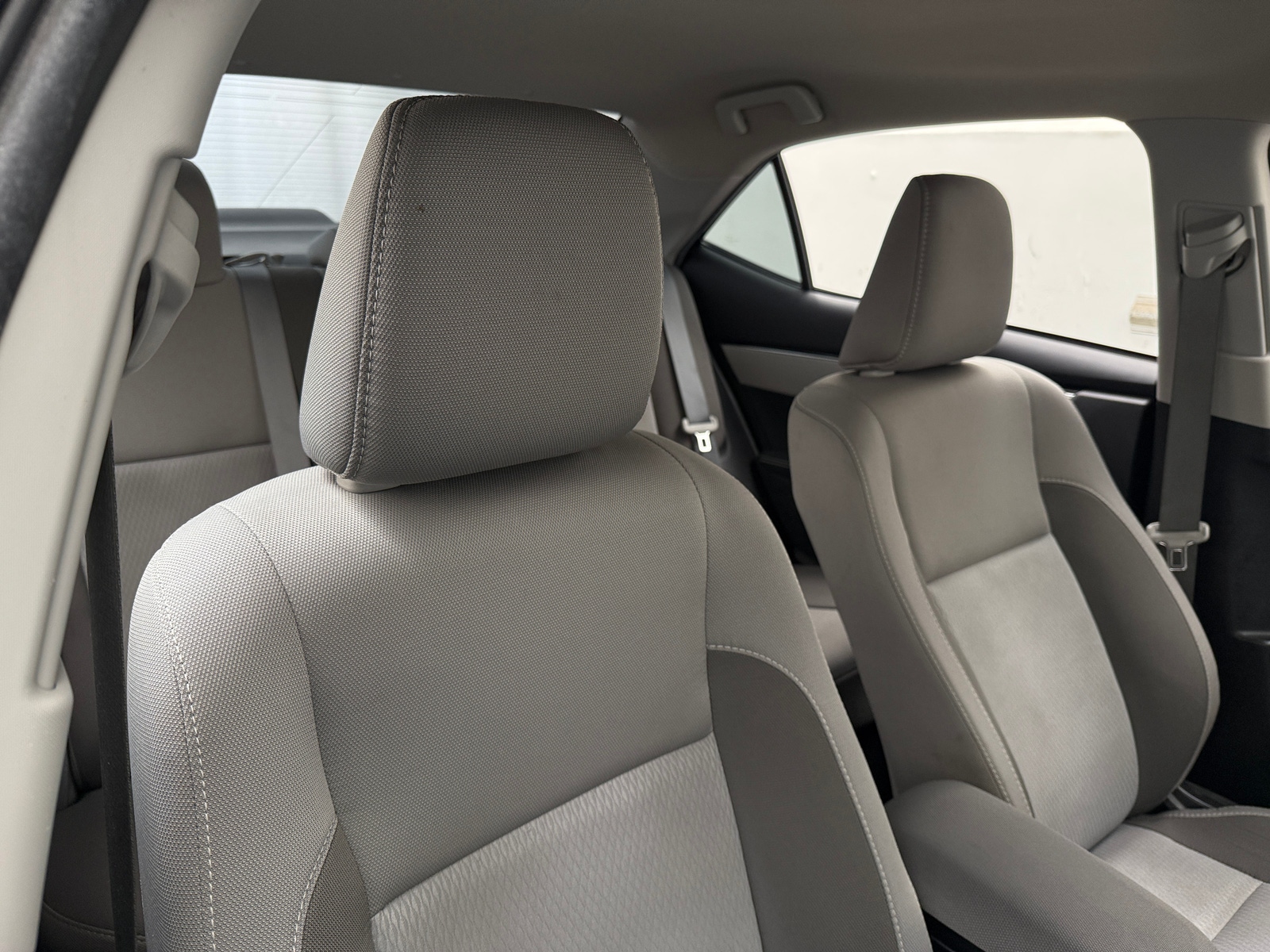 Thumbnail: 2017 Toyota Corolla - 2