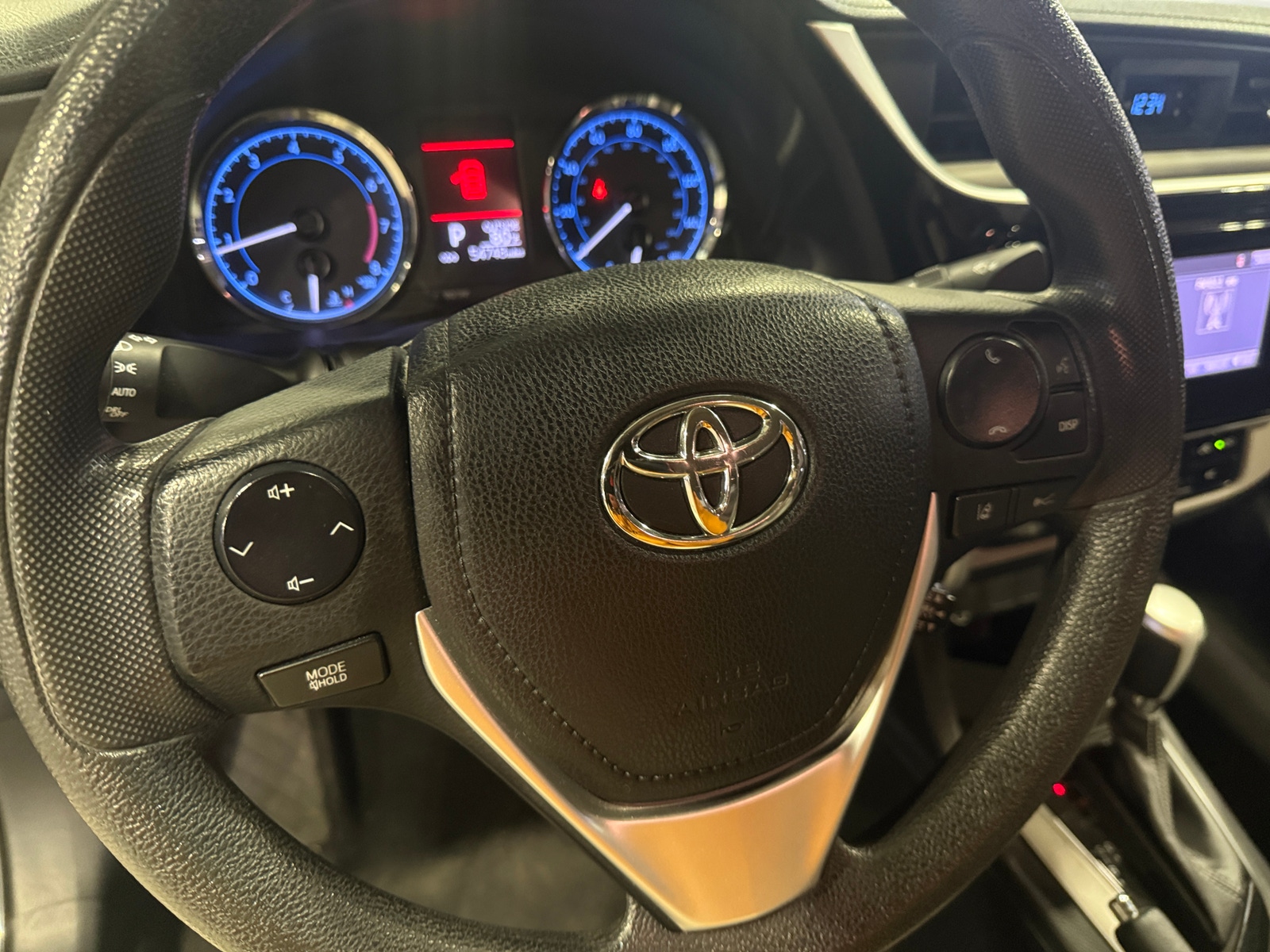 Thumbnail: 2017 Toyota Corolla - 5