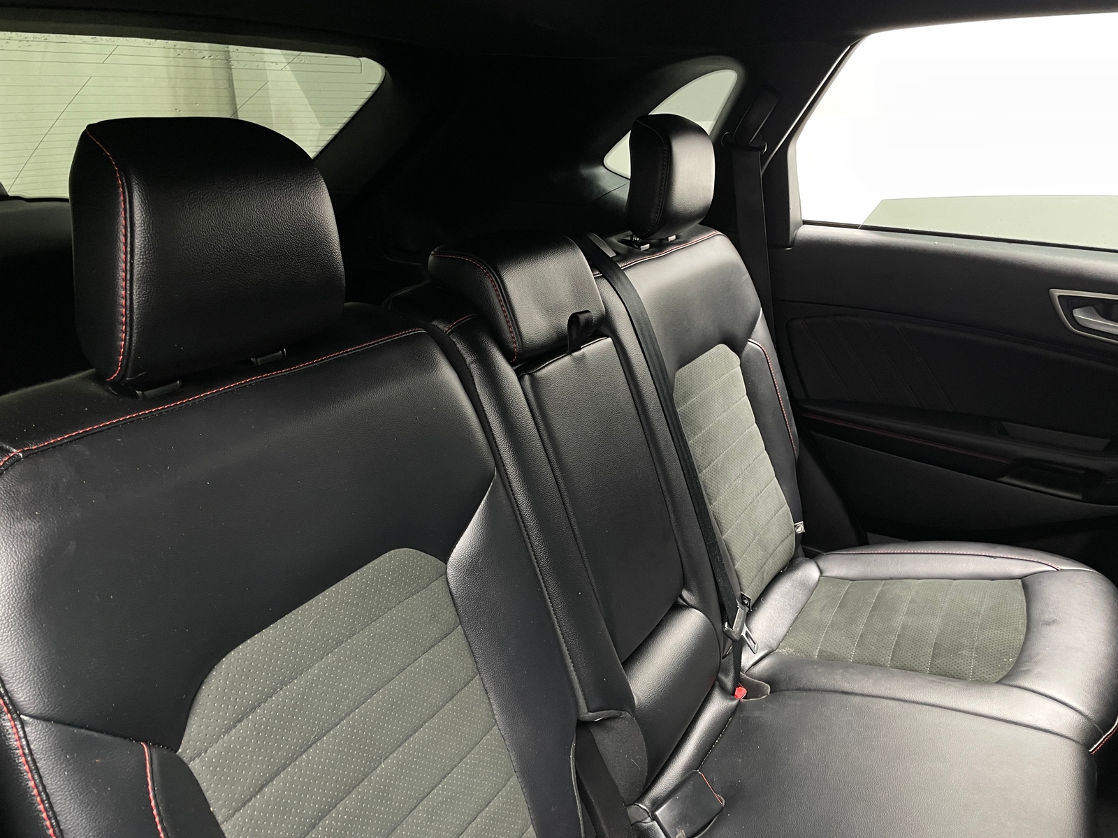 Thumbnail: 2023 Ford Edge - 5