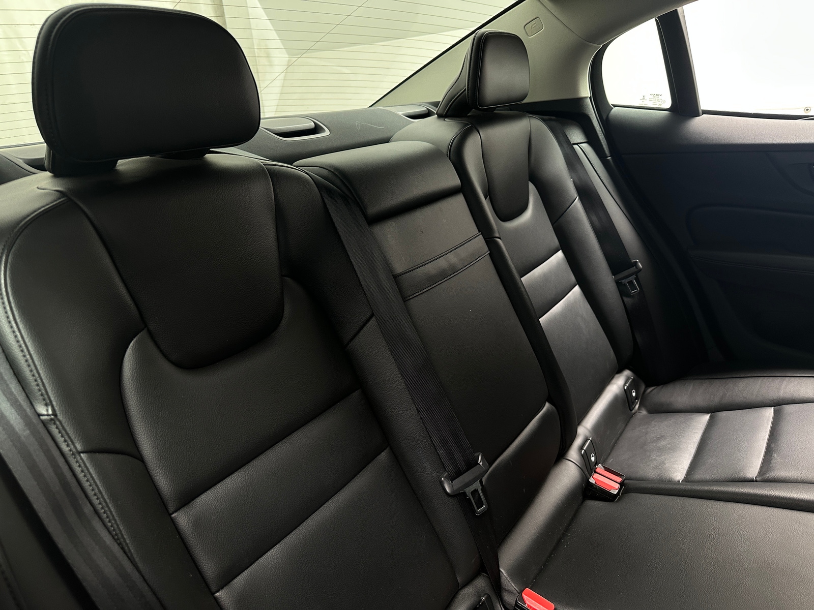 Thumbnail: 2019 Volvo S60 - 5