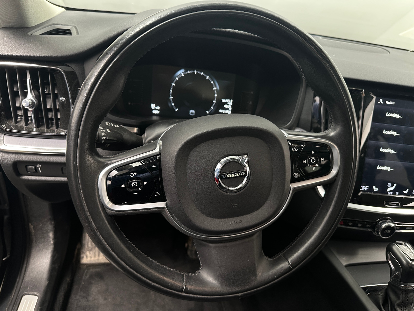 Thumbnail: 2019 Volvo S60 - 4