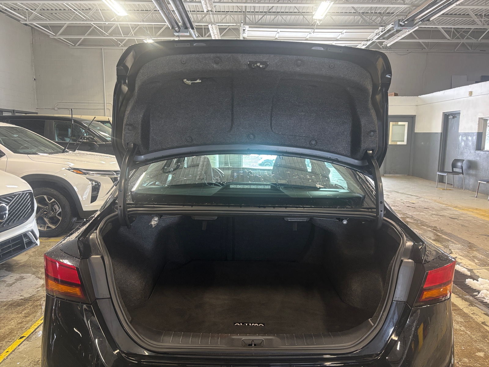 Thumbnail: 2025 Nissan Altima - 6