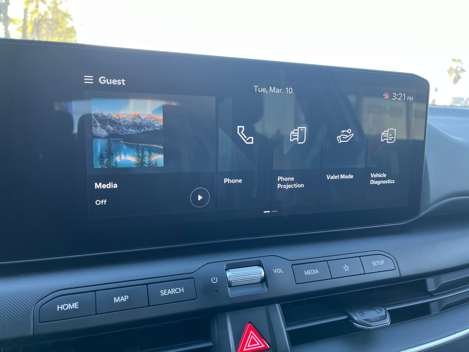 Thumbnail: 2025 Kia K4 - 4