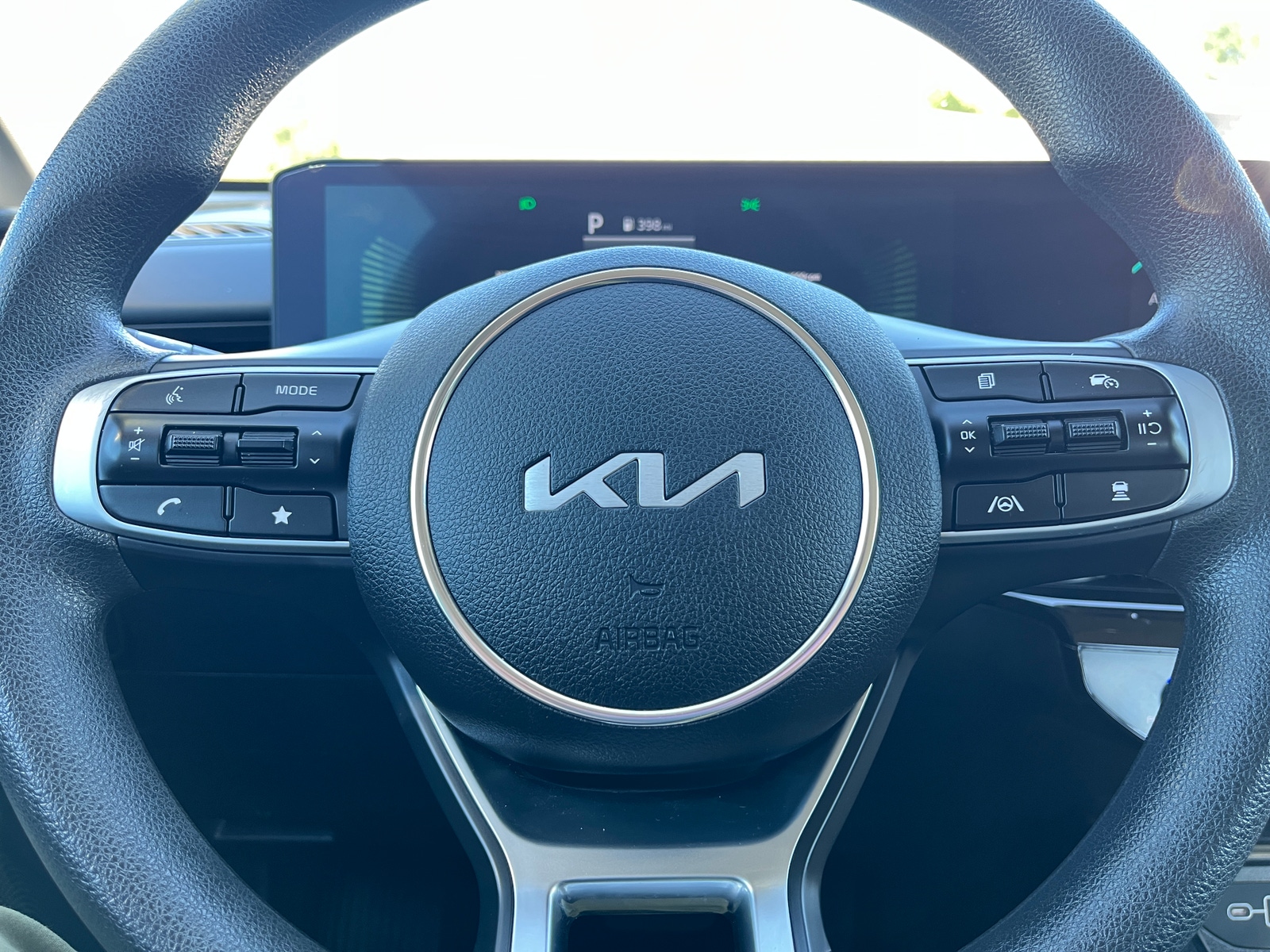 Thumbnail: 2025 Kia K5 - 5