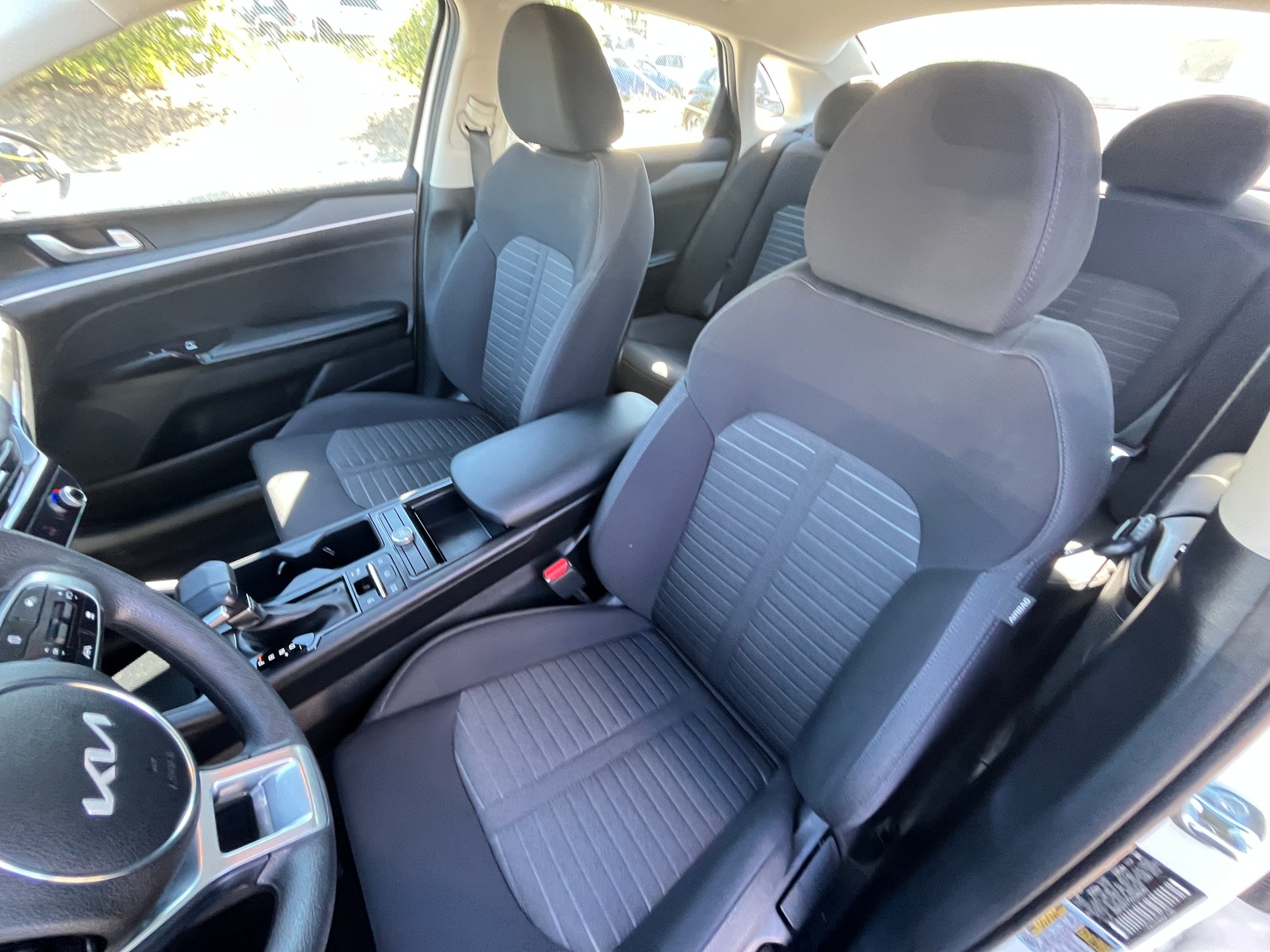 Thumbnail: 2025 Kia K5 - 2