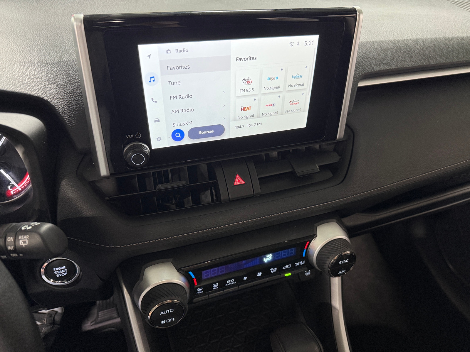 Thumbnail: 2025 Toyota RAV4 - 4