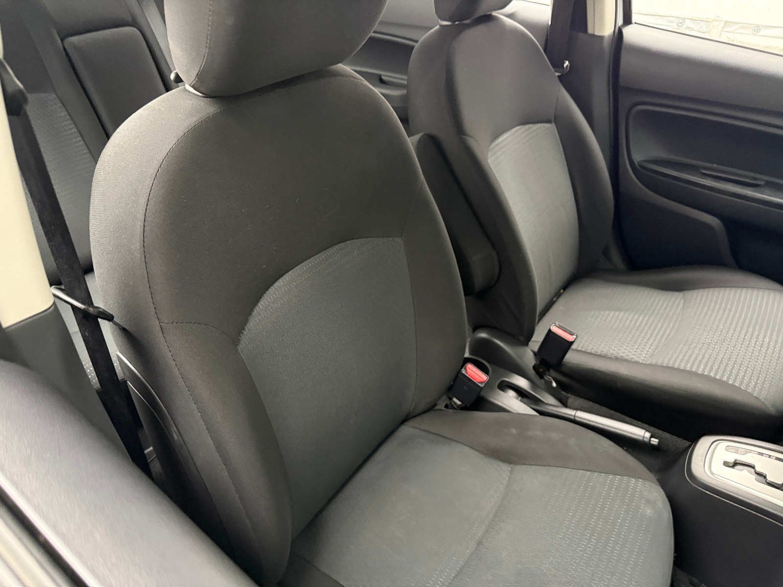 Thumbnail: 2024 Mitsubishi Mirage G4 - 2