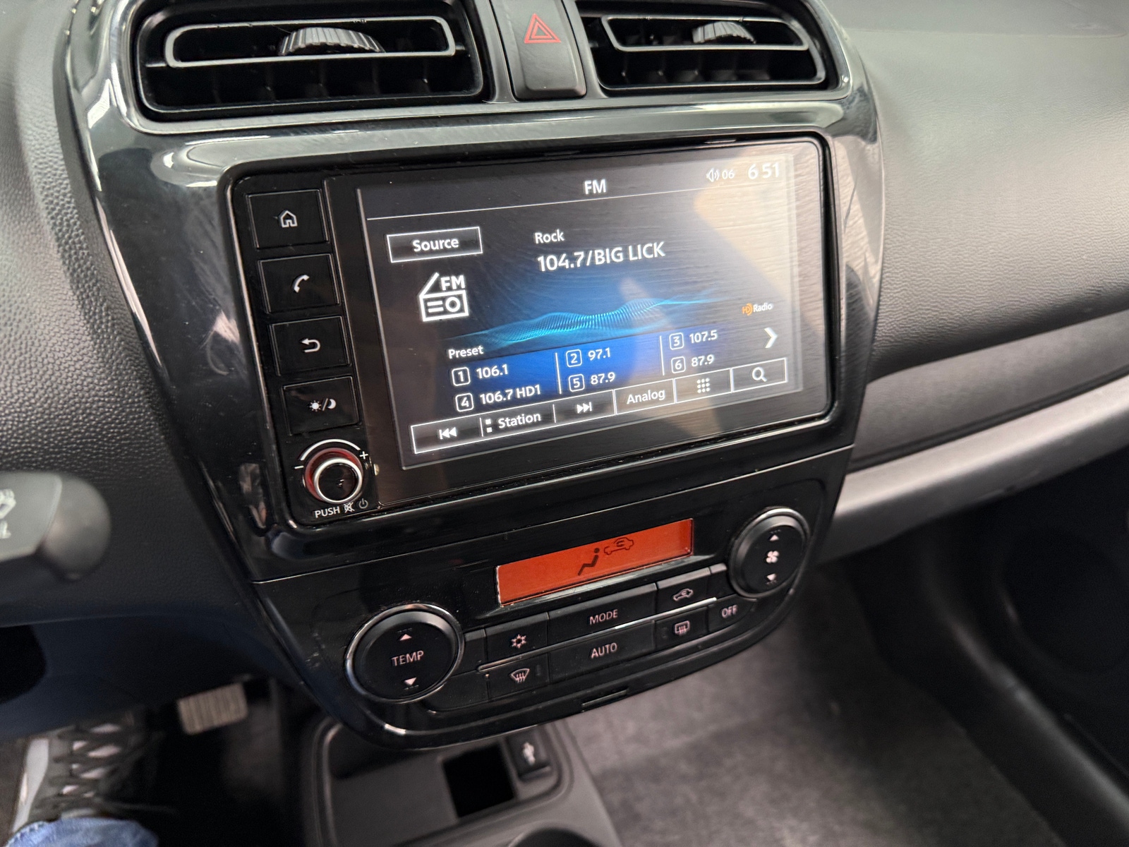 Thumbnail: 2024 Mitsubishi Mirage G4 - 4