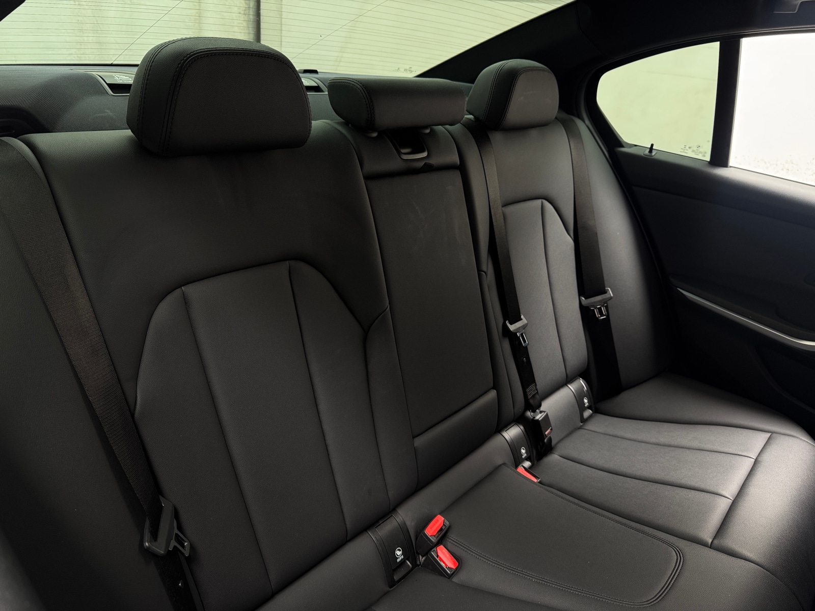 Thumbnail: 2019 BMW 3 Series - 5