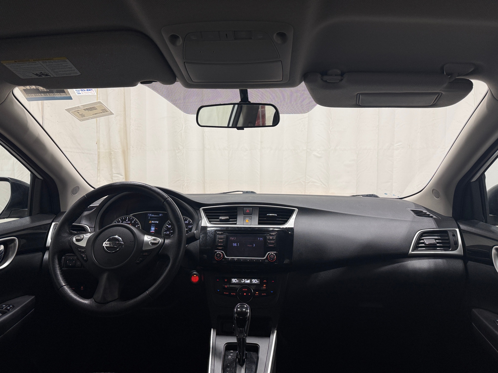 Thumbnail: 2018 Nissan Sentra - 3