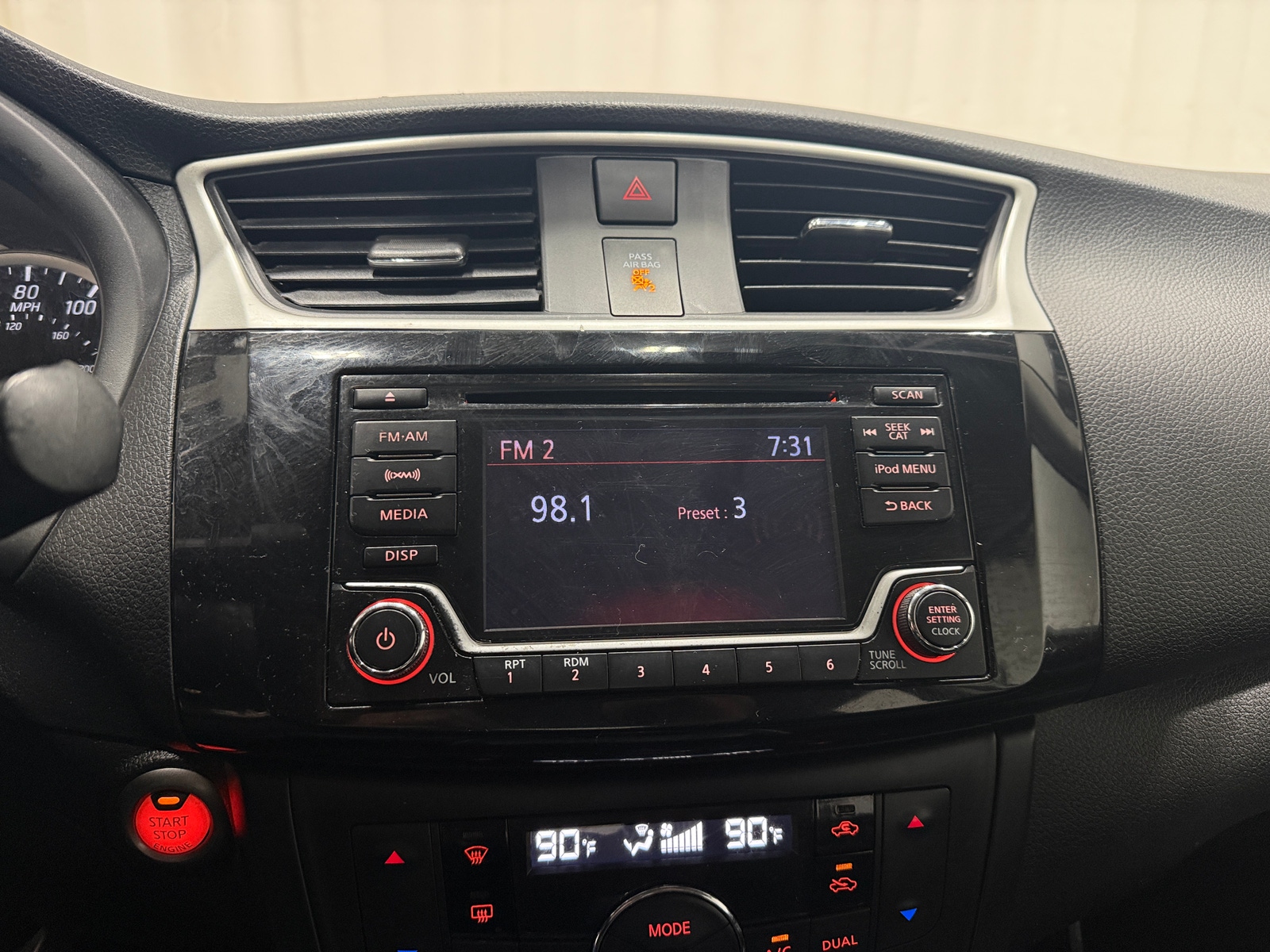Thumbnail: 2018 Nissan Sentra - 4