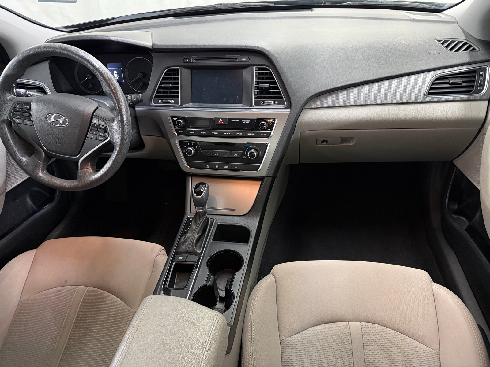 Thumbnail: 2017 Hyundai Sonata - 3