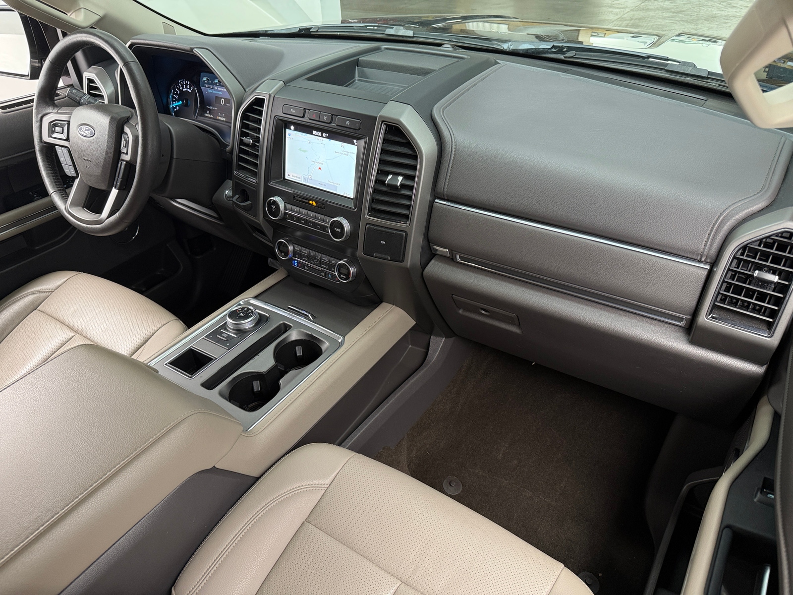 Thumbnail: 2019 Ford Expedition - 2