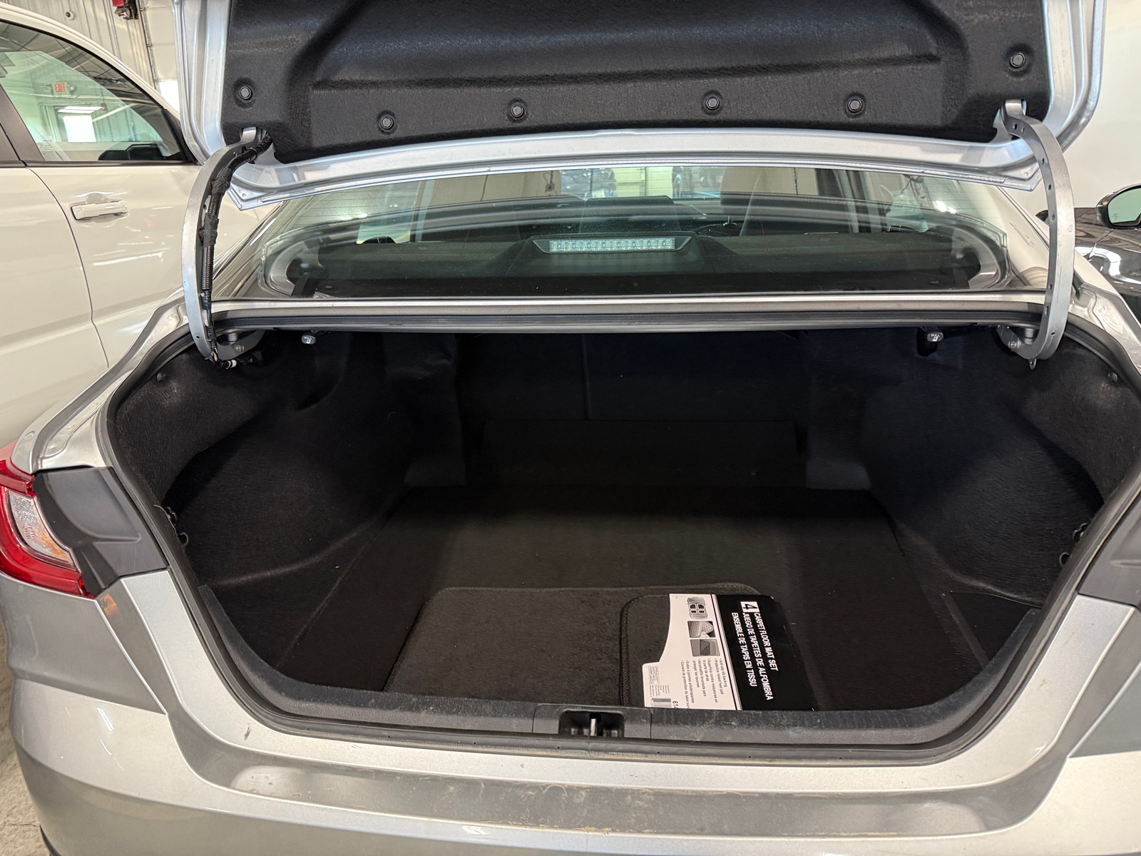 Thumbnail: 2025 Toyota Camry - 7