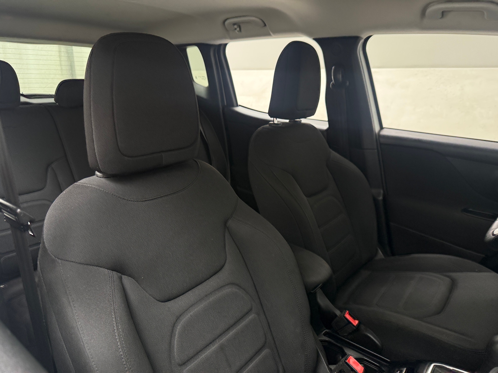 Thumbnail: 2018 Jeep Renegade - 2