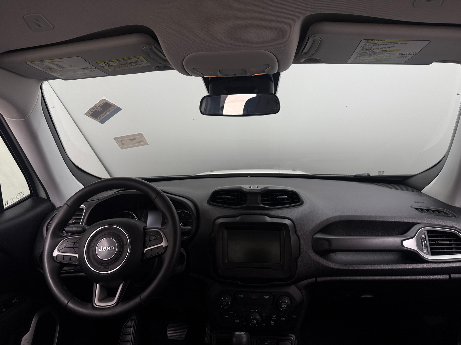 Thumbnail: 2018 Jeep Renegade - 3