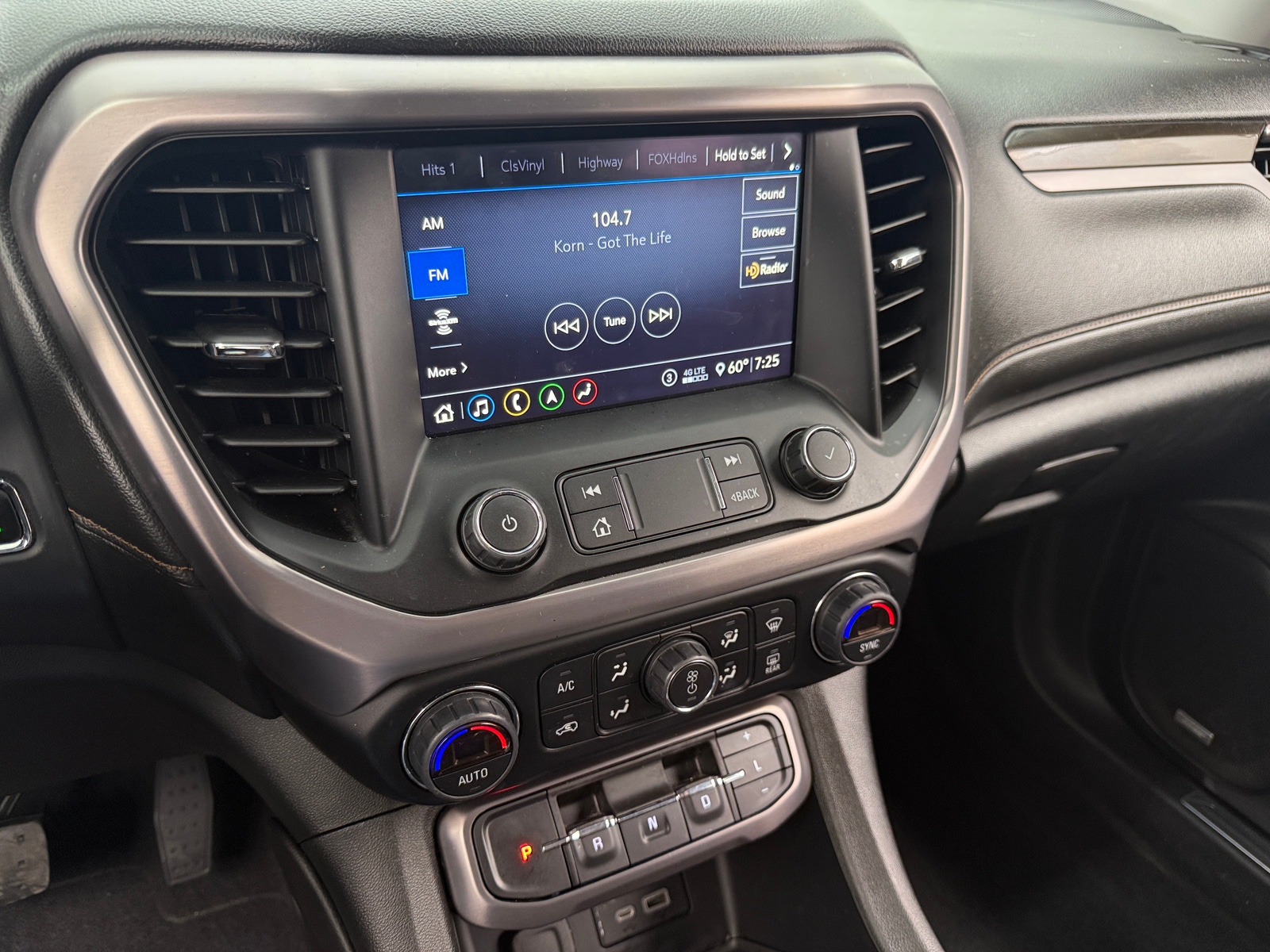 Thumbnail: 2020 GMC Acadia - 3