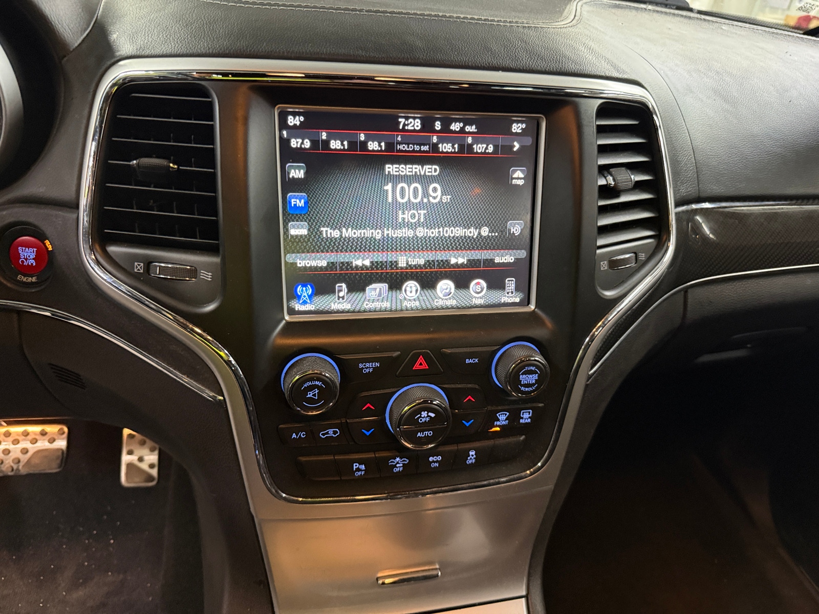 Thumbnail: 2014 Jeep Grand Cherokee - 3