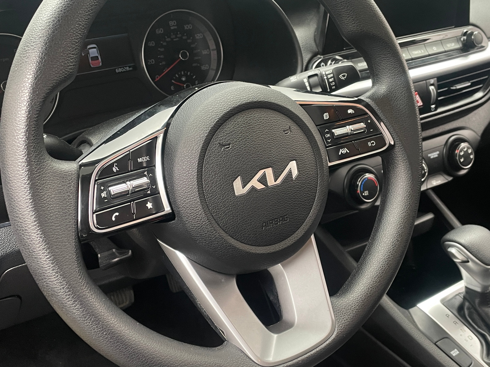 Thumbnail: 2022 Kia Forte - 5