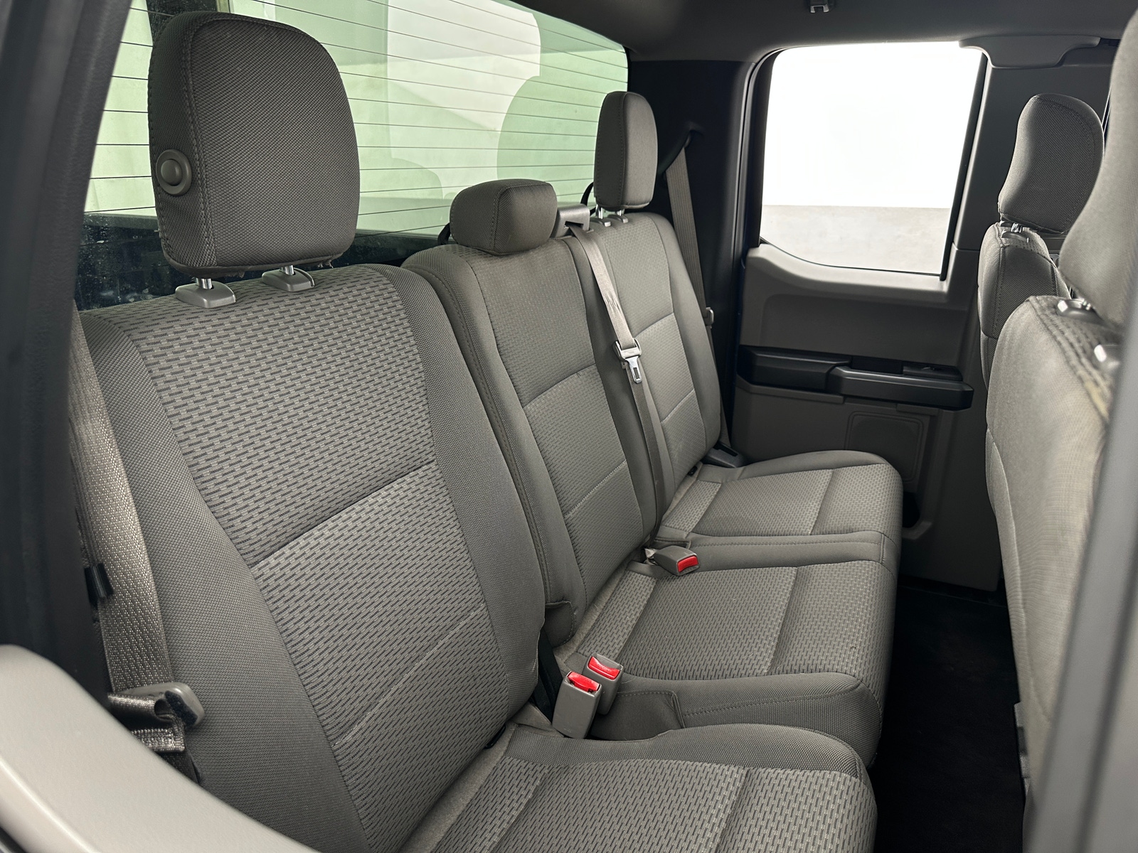 Thumbnail: 2016 Ford Econoline - 6