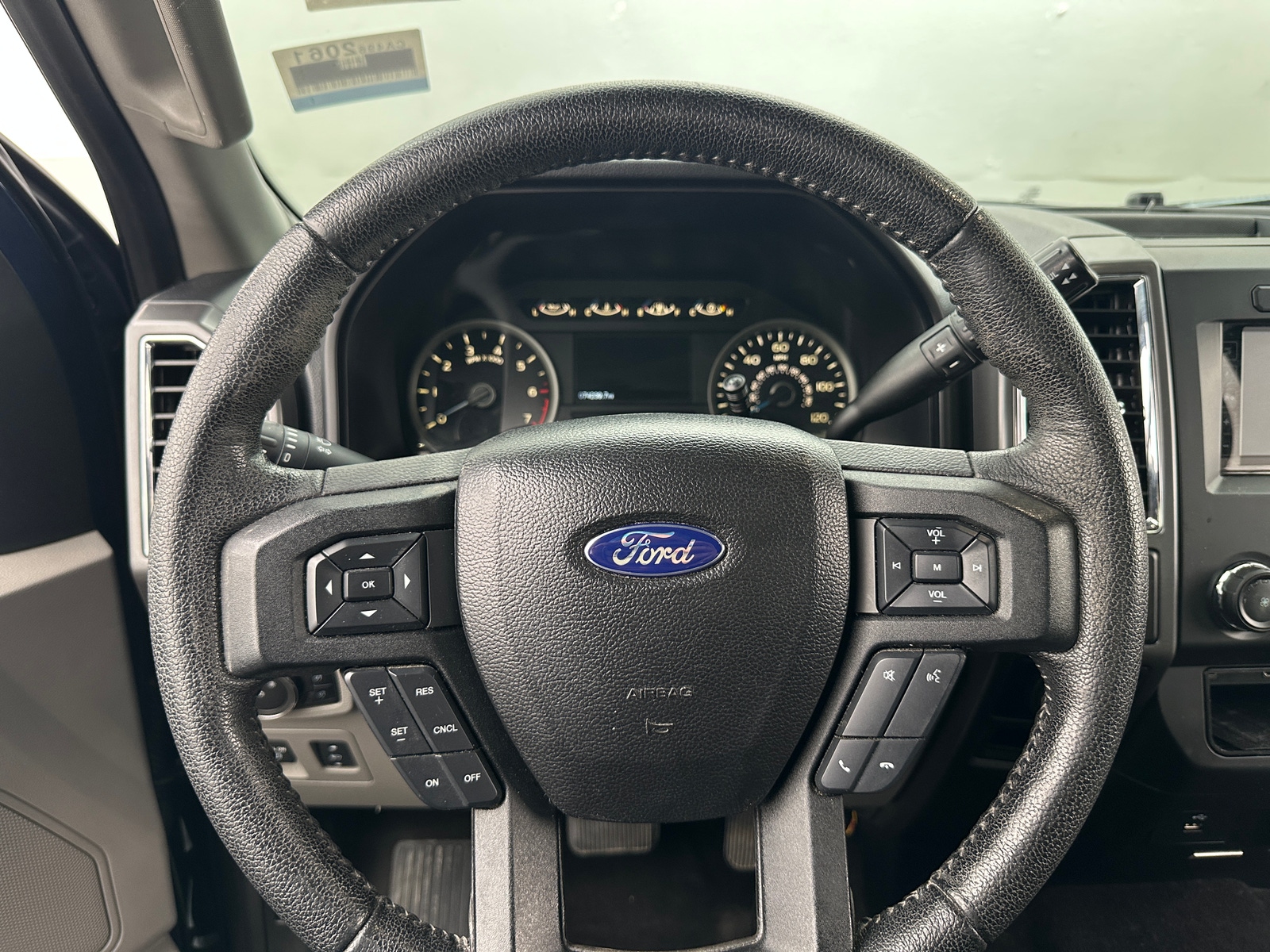 Thumbnail: 2016 Ford Econoline - 5