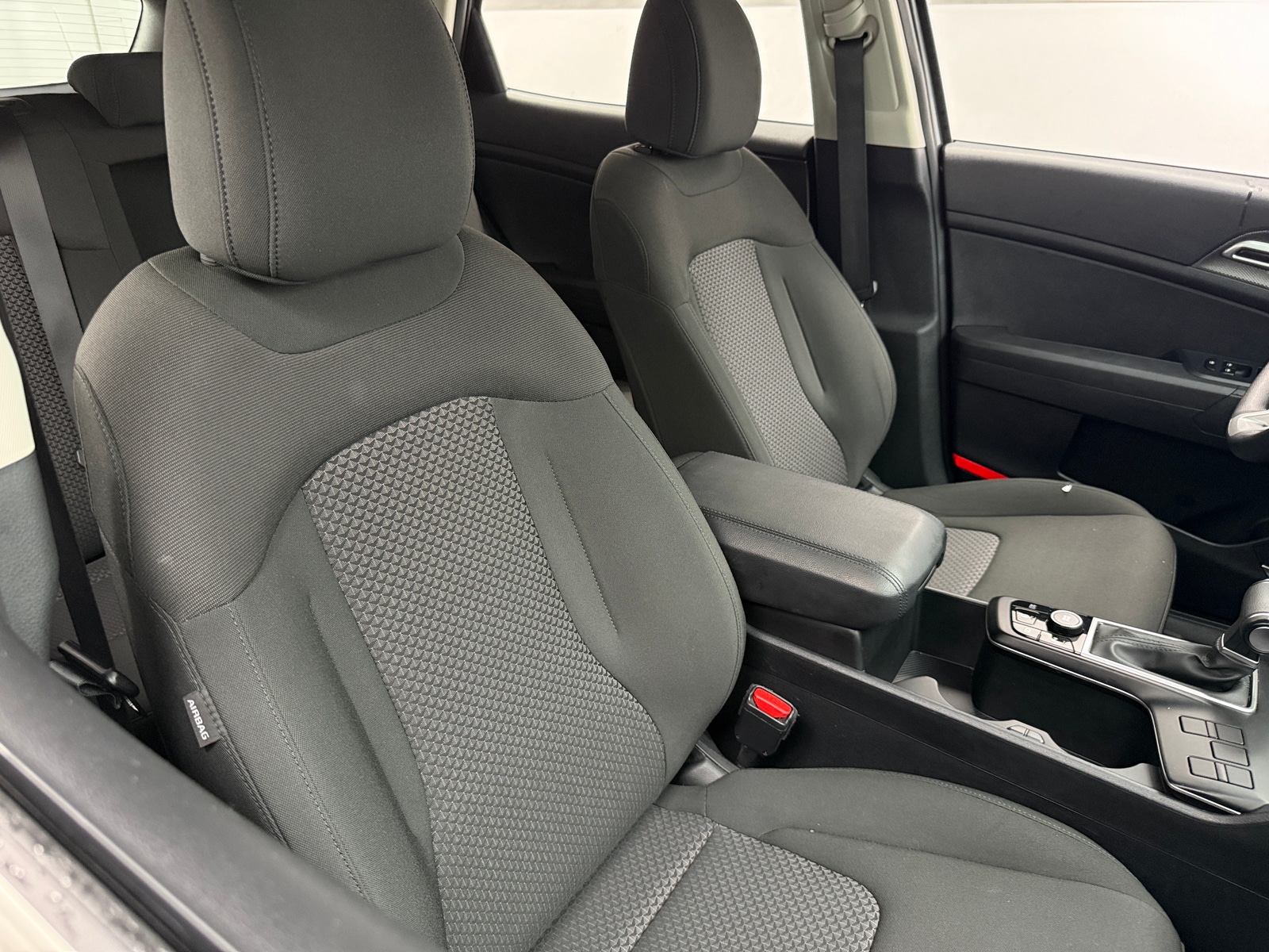 Thumbnail: 2025 Kia Sportage - 2