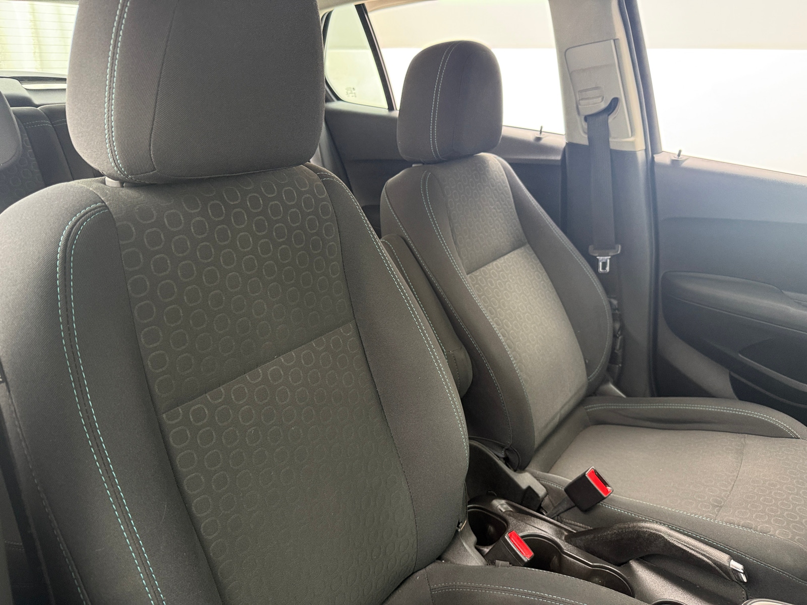 Thumbnail: 2015 Chevrolet Trax - 2