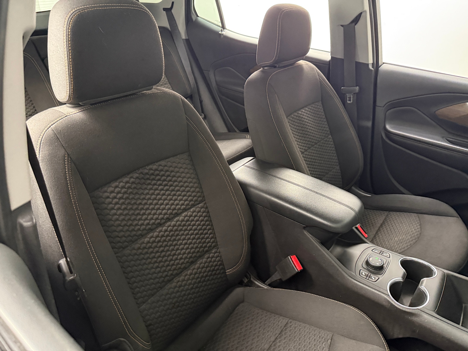 Thumbnail: 2018 GMC Terrain - 2