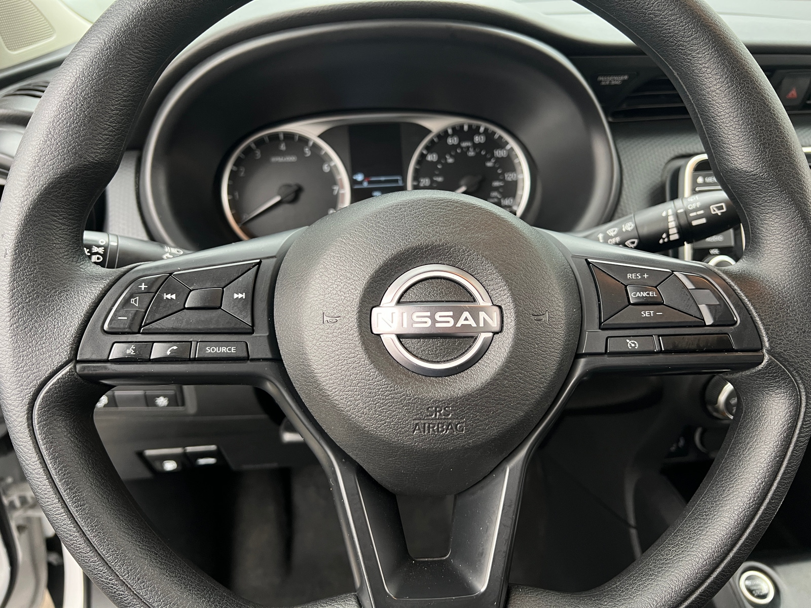 Thumbnail: 2024 Nissan Kicks - 5