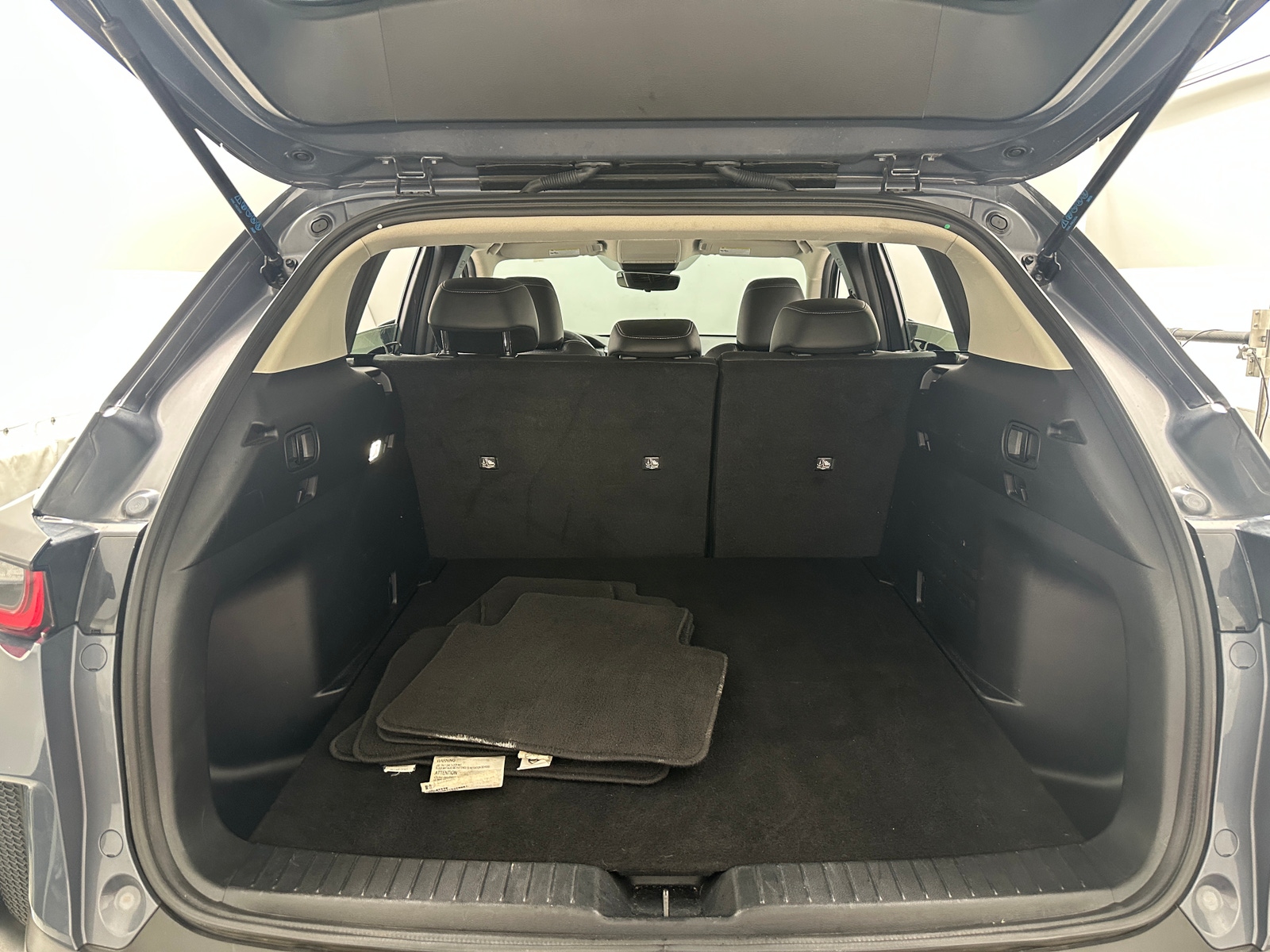 Thumbnail: 2025 Mazda CX-50 - 7