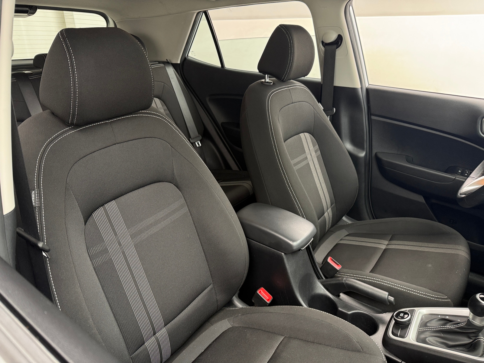 Thumbnail: 2022 Hyundai Venue - 2