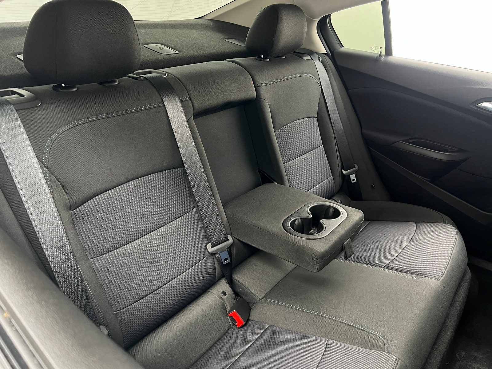 Thumbnail: 2018 Chevrolet Cruze - 6