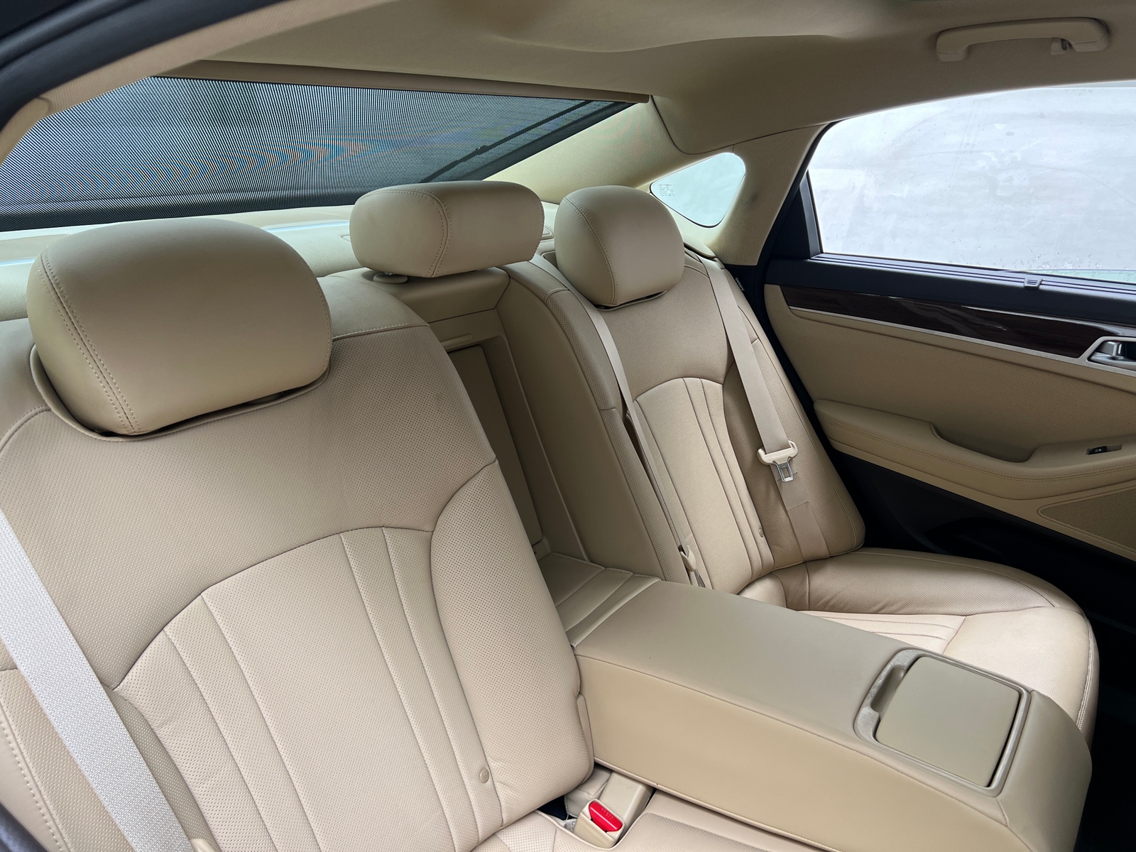 Thumbnail: 2017 Genesis G80 - 5