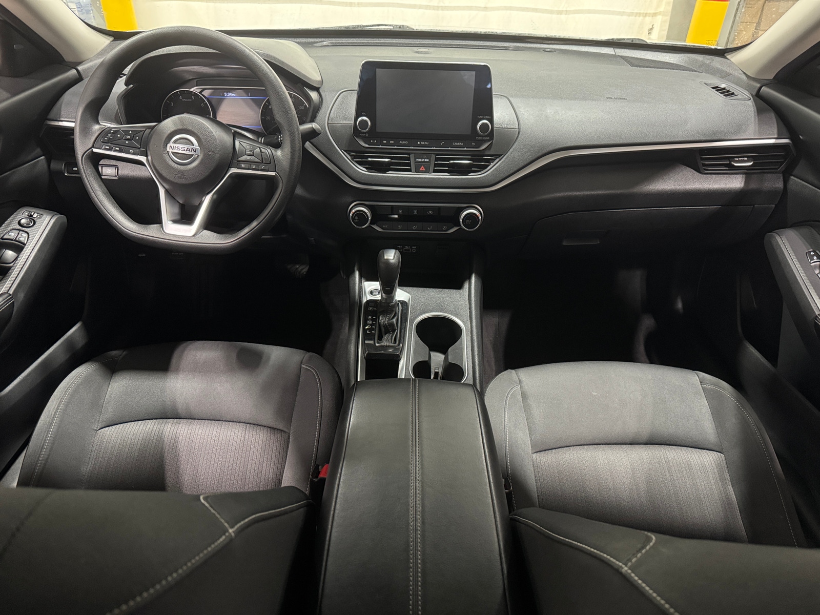 Thumbnail: 2022 Nissan Altima - 3