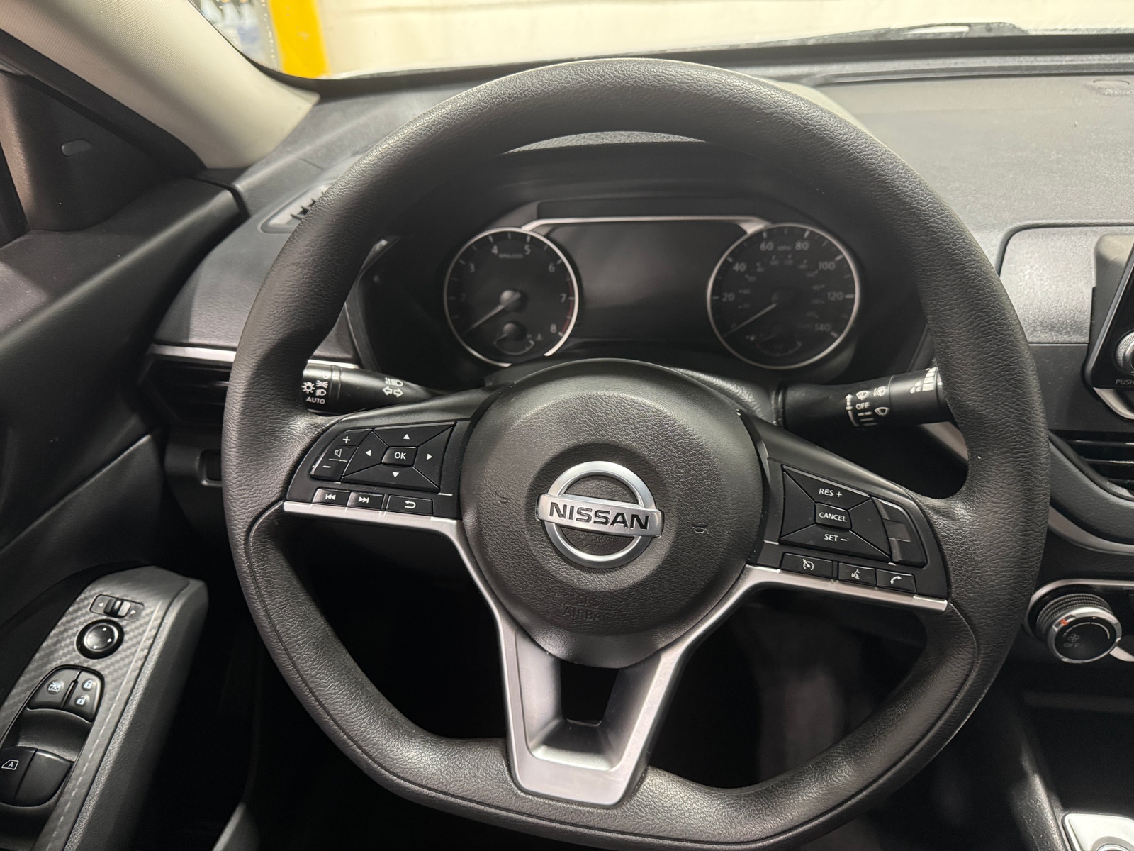 Thumbnail: 2022 Nissan Altima - 5