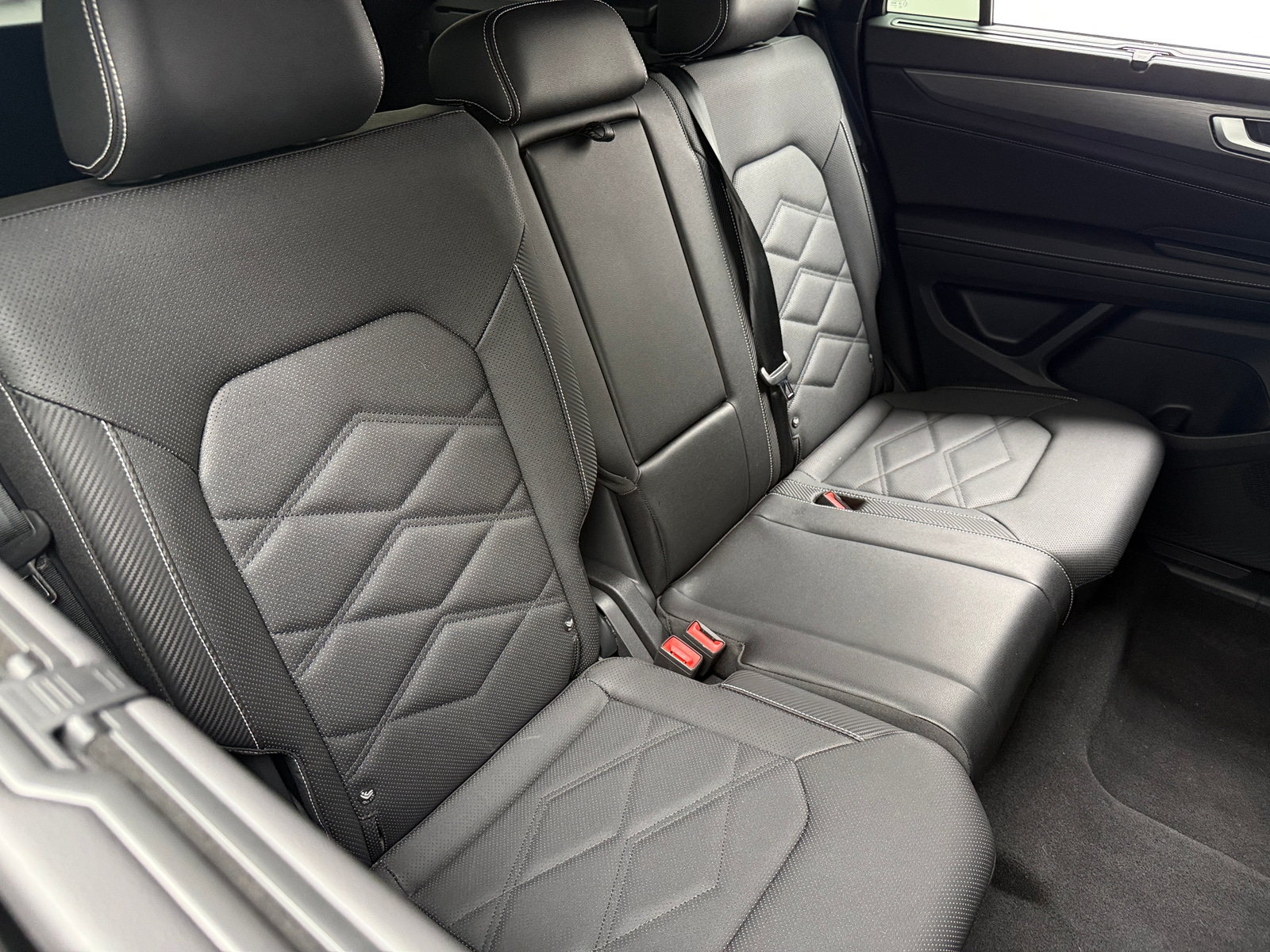 Thumbnail: 2025 Volkswagen Atlas - 5