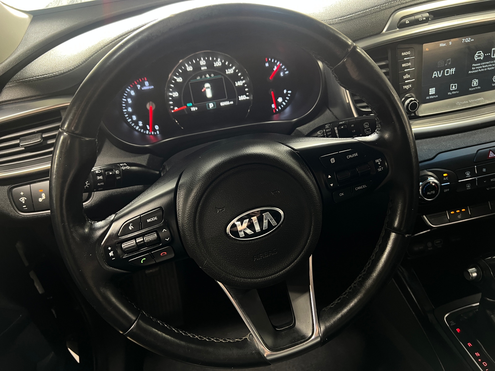 Thumbnail: 2018 Kia Sorento - 4