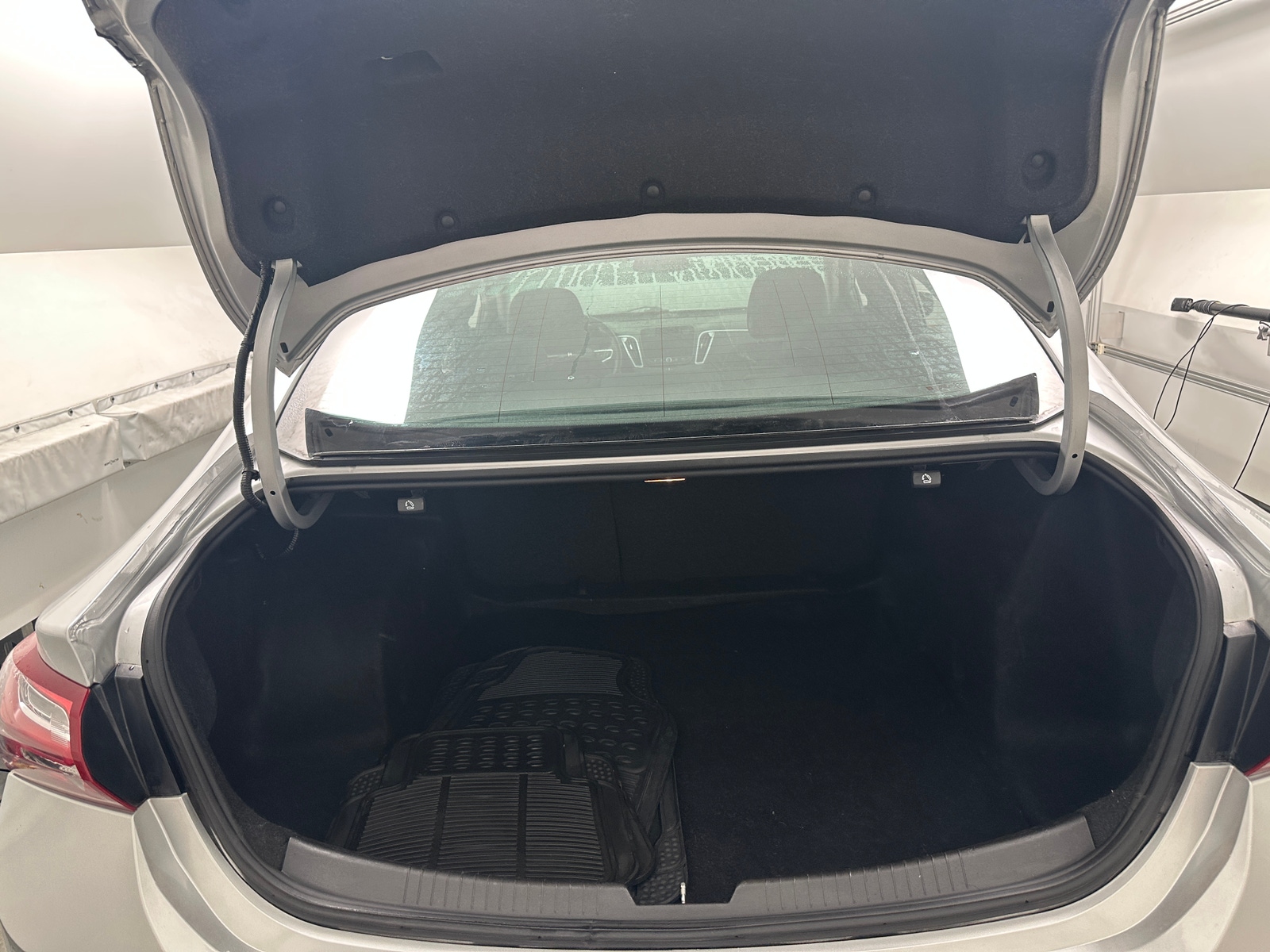 Thumbnail: 2022 Chevrolet Malibu - 7