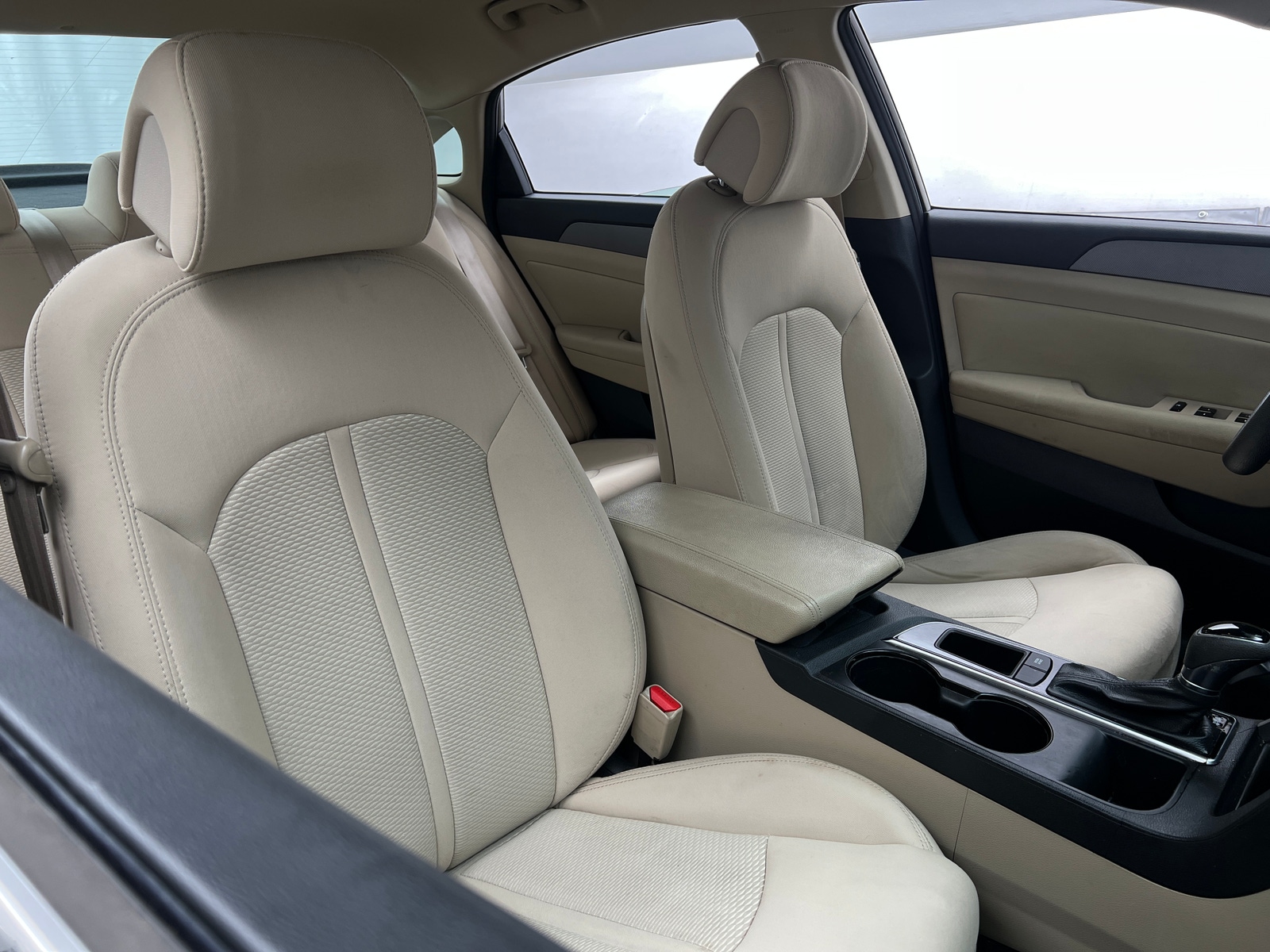 Thumbnail: 2015 Hyundai Sonata - 2