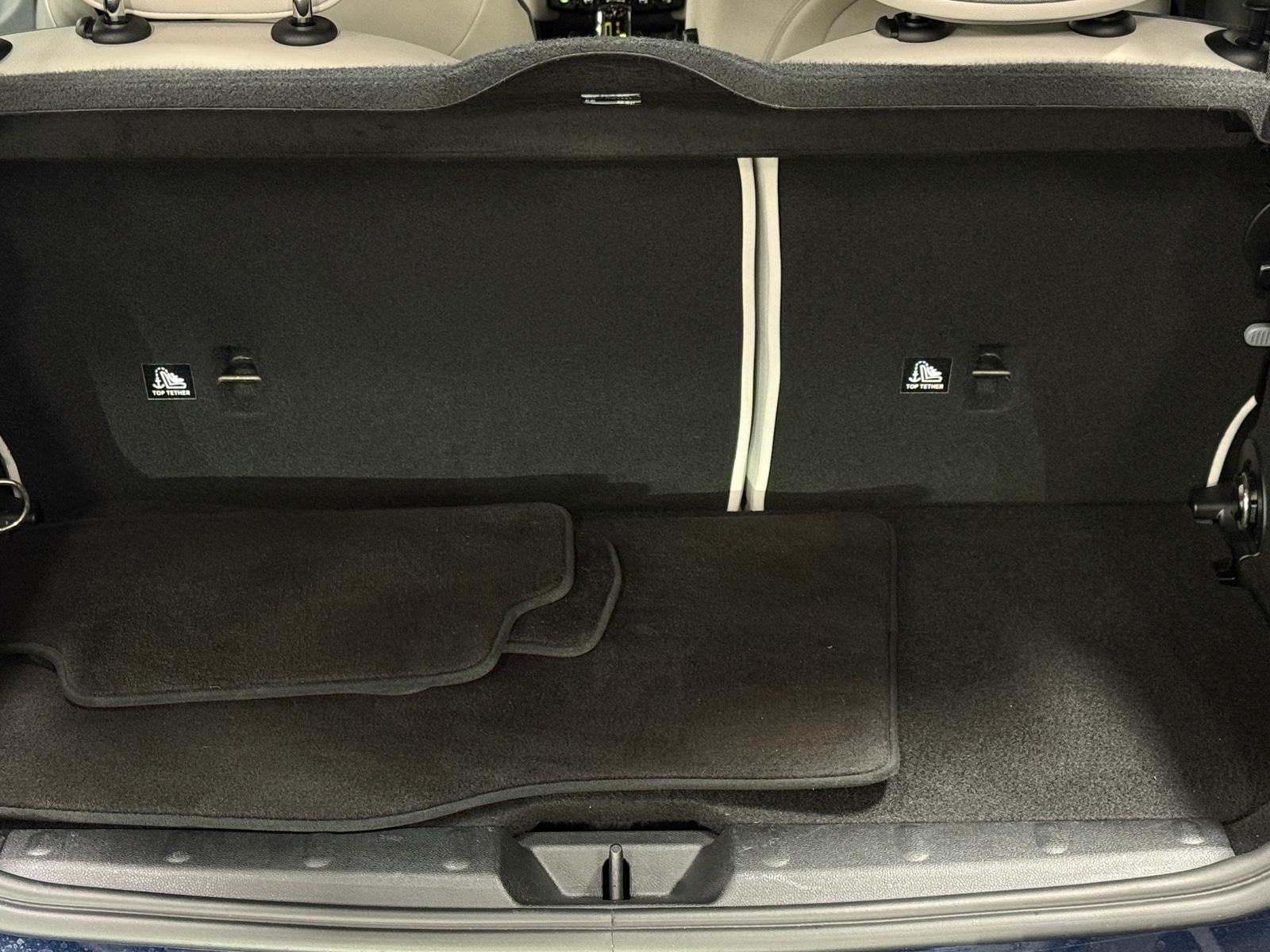 Thumbnail: 2022 MINI Cooper Hardtop - 6