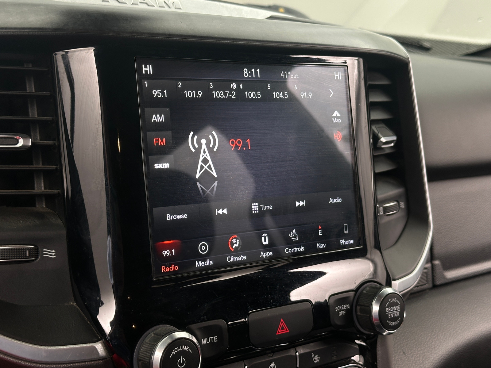 Thumbnail: 2019 RAM 1500 - 4