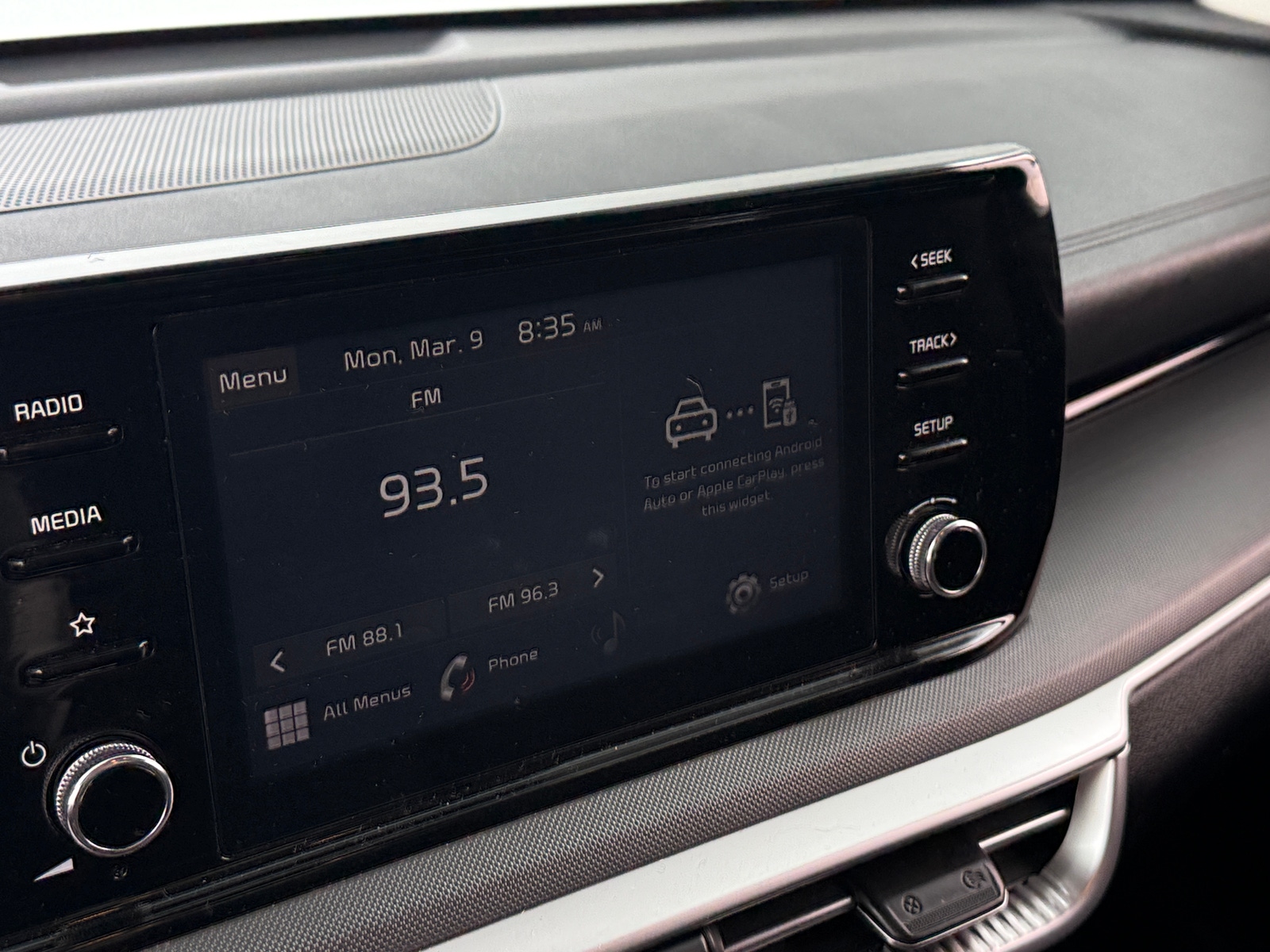 Thumbnail: 2022 Kia K5 - 4