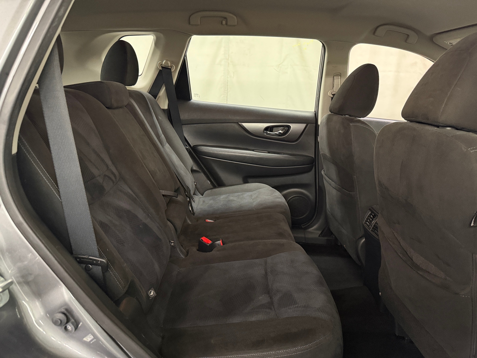 Thumbnail: 2015 Nissan Rogue - 6