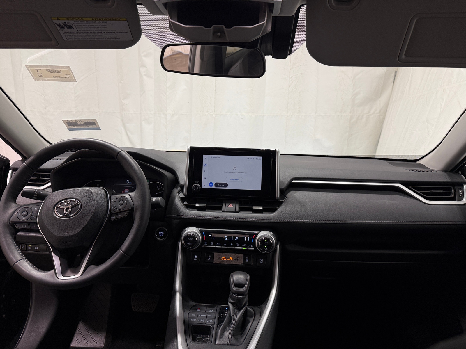 Thumbnail: 2023 Toyota RAV4 - 3