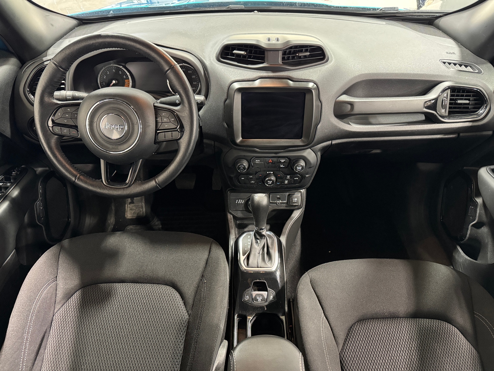 Thumbnail: 2022 Jeep Renegade - 3